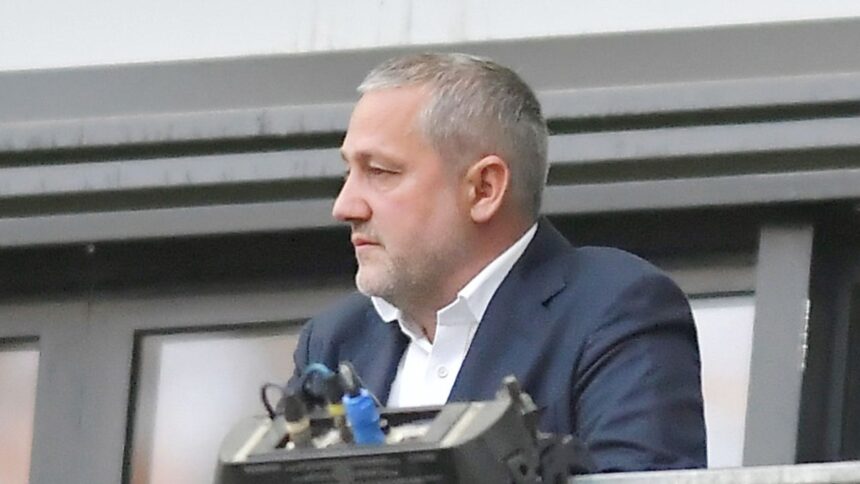 Rotaru plănuiește o mișcare spectaculoasă? Rădoi dezvăluie detalii despre transferul "de 10 milioane": "Țintim o vânzare" 1 pregateste rotaru o noua lovitura de proportii radoi anunt despre jucatorul de 10 milioane sper sa l vindem 68b134aea9c14