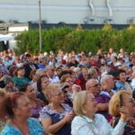 Distincții pline de semnificație pentru vârstnicii și cuplurile din Constanța, ce sărbătoresc clipe memorabile ale existenței lor 2 premii simbolice pentru seniorii si cuplurile din constanta care marcheaza momente importante din viata 68b02da67d5ab