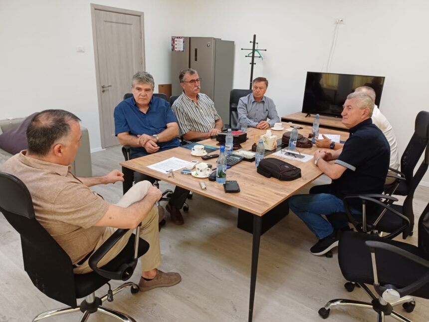 Dialoguri constructive: Bogdan Huțucă, liderul PNL Constanța, în întâlnire cu sindicatele și organizațiile de rezerviști 1 presedintele organizatiei judetene pnl constanta bogdan hutuca s a intalnit astazi cu reprezentantii sindicatelor si organizatiilor de rezervisti ce au discutat 689c71a12347a