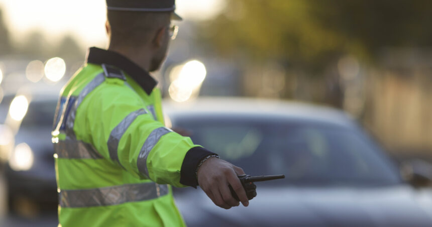 Primarul Bucureștiului dezvăluie strategii pentru decongestionarea circulației la începutul anului școlar: „Poliția Locală este pe baricade!” 1 primarul capitalei anunta masuri pentru fluidizarea traficului pentru inceperea scolii toate echipajele politiei locale mobilizate 68b06af5a3bf2