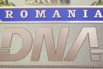 primarul unei comune din teleorman este anchetat de dna ar fi luat 145 000 de lei mita in schimbul unor contracte 6895bb8808de5