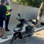 Ghidul ROADPOL: Sfaturi esențiale pentru pietoni, bicicliști și pasionații de trotinete electrice 3 programul roadpol recomandari pentru pietoni biciclisti si utilizatori de trotinete electrice 68a45aa3c6536