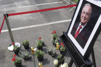 protest anuntat joi in bucuresti fata de decretarea doliului national in memoria fostului presedinte ion iliescu 68932de755fa5