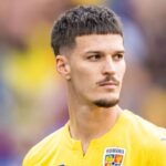 PSV și Parma au bătut palma pentru Dennis Man: "Acord final! Urmează vizita medicală" 3 psv s a inteles cu parma pentru dennis man acord soseste la vizita medicala 68962a66c5878