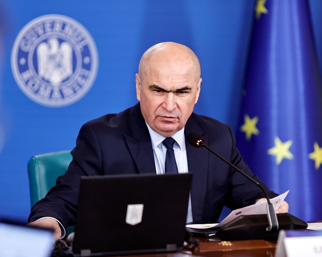 România în fața crizei: Guvernul ia măsuri drastice, iar Bolojan are o viziune clară, dar navighează printre patru partide diferite. 1 publicatie germana romania austeritate extrema guvernul trage frana de urgenta bolojan stie ce vrea dar conduce o coalitie cu 4 partide 689073a653921