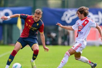 rapid rezolva mutarea de la genoa fotbalist cu potential pentru costel galca 68aaffa83e4ec