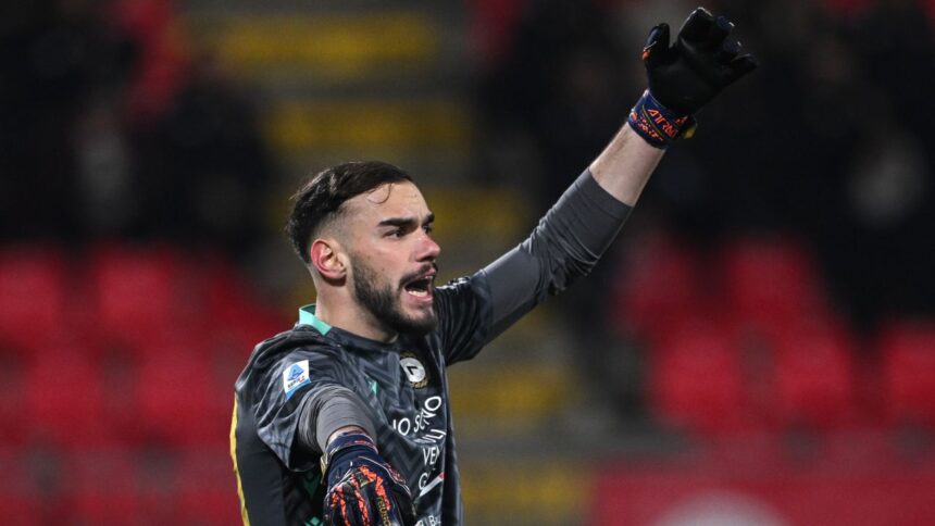 Răzvan Sava, titular în Serie A, dar contestat de italieni! Dilema portarului român. 1 razvan sava devine titular in serie a dar italienii il critica marea problema a portarului roman 688cd3c7f40c2