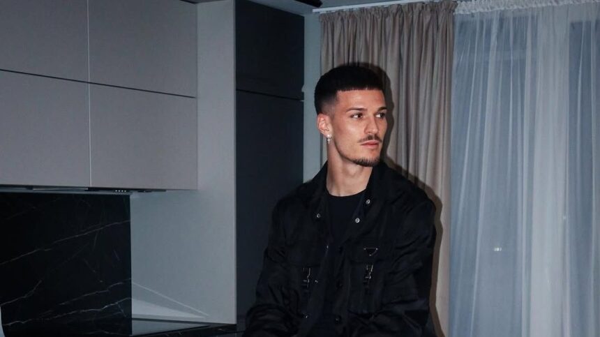 Cum au primit italienii vestea plecării lui Dennis Man de la Parma? 1 reactia italienilor dupa ce au aflat ca dennis man pleaca de la parma 68963f7d8bf1d