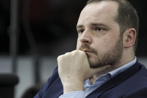 reactia lui alexandru rogobete dupa ce fostul sef al centrului de arsi de la floreasca a amenintat ca il da in judecata 6894f6aaa4044