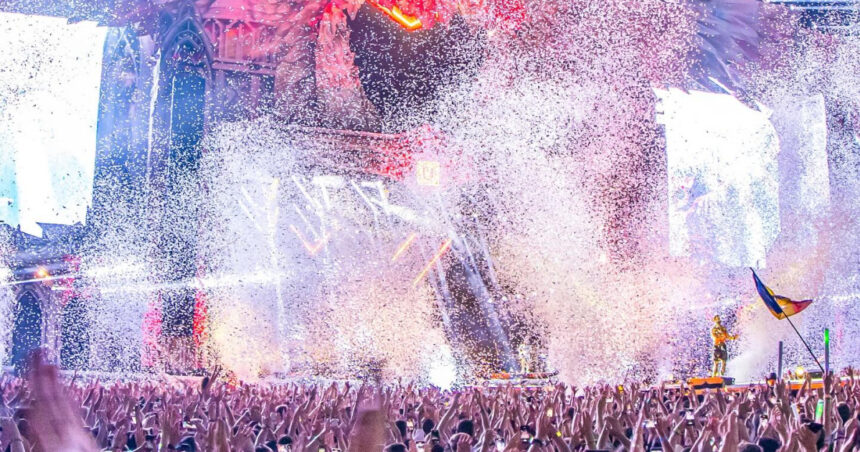 Răspunsul organizatorilor UNTOLD la anularea concertelor Vama și Paraziții în cadrul festivalului 1 reactia organizatorilor untold dupa ce trupele vama si parazitii si au anulat concertele de la festival 68973e9428b72