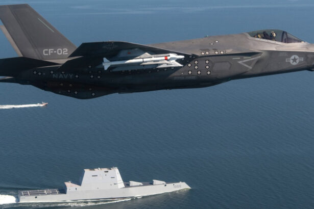 reactia presedintelui nicolas maduro dupa ce sua au trimis nave de razboi in caraibe nicio sansa de a invada venezuela 68b155d2afcf8