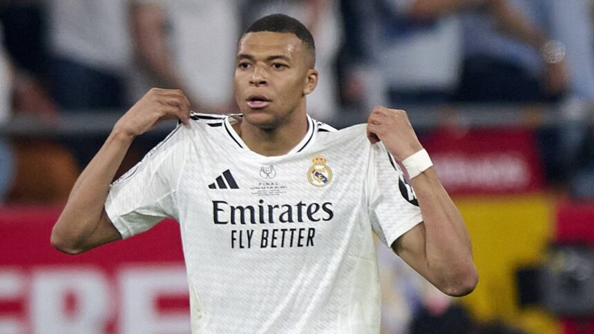 Real Madrid înfruntă fără milă echipa lui Horațiu Moldovan: Mbappe strălucește pe teren! 1 real madrid fara mila cu echipa lui horatiu moldovan mbappe prestatie spectaculoasa 68ac155a9a268