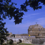 Roma își va câștiga dreptul de a legifera și de a gestiona fondurile, grație unei reforme constituționale! 3 roma va putea avea putere legislativa si autonomie financiara printr o reforma constitutionala 689067780bb30