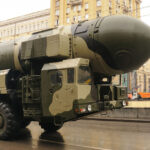 Rusia își investește zilnic un buget impresionant de 500 de milioane de dolari în forțele armate, conform unui raport recent. 3 rusia cheltuieste suma record de 500 de milioane de dolari pe zi pentru armata potrivit unui raport 68b0a98cd6935