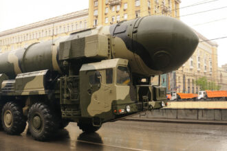 rusia cheltuieste suma record de 500 de milioane de dolari pe zi pentru armata potrivit unui raport 68b0a98cd6935