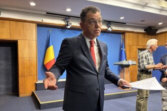 scandal cu succesul de proportii al campaniei de angajari la stat seful sgg romania are o problema 1 000 de cv uri de la usr 68ac3b9f4fb25
