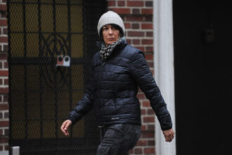 scandalul epstein ghislaine maxwell mutata intr un penitenciar cu regim mai lejer trump spune ca nu i a fost cerut sa o gratieze 688dba2a4dc68
