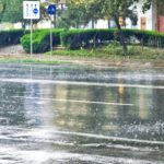 Se anunță vremuri furtunoase! Constanța, sub avertizare galbenă de ploi, vânturi puternice și fulgere 2 se strica vremea constanta sub cod galben de ploi vijelii si descarcari electrice 68a8408a79f59