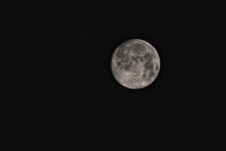 seful nasa confirma sua pun un reactor nuclear pe luna video 689266a74363e