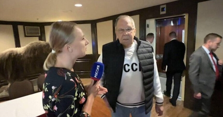 Serghei Lavrov dezvăluie că Marco Rubio a lăudat tricoul cu inscripția URSS purtat în Alaska: „Este o poveste în spate” 1 serghei lavrov spune ca marco rubio a apreciat bluza inscriptionata cu urss pe care a purtat o in alaska exista o istorie 68a490664cc90