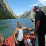 Controalele ANR: Ambarcațiuni fără acte, echipamente insuficiente și neutilizarea vestelor de salvare, sub semnul întrebării. 2 siguranta navigatiei sub lupa anr ambarcatiuni fara acte dotari lipsa si nepurtarea vestelor de salvare depistate in timpul controalelor 68ac401cbf1bf