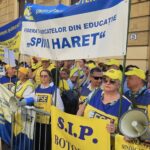 Profesorii sunt chemați să voteze: Sindicatele din Educație lansează un referendum privind desfășurarea orelor de curs din 9 septembrie. 2 sindicatele din educatie au declansat referendum profesorii decid daca predau la orele de curs din 9 septembrie 68b4767dd47cd