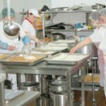 Arimex Comexim 2000 SRL onorează tradiția: un festin dedicat Adormirii Maicii Domnului pentru pacienții din Constanța 2 societatea arimex comexim 2000 srl respecta traditia meniu special de adormirea maicii domnului pentru pacientii din constanta 689de2f8c801b