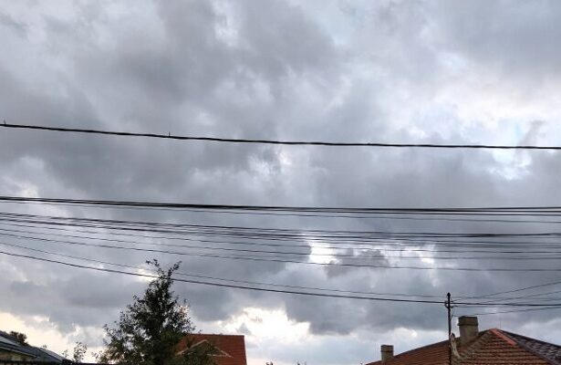 sunt asteptate ploi vijelii si descarcari electrice in dobrogea 68a8b1cb15c20