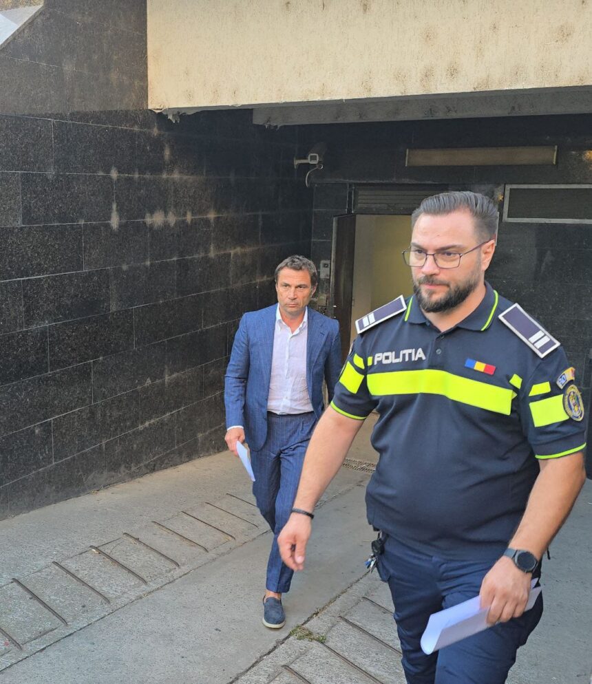 SURSE: Momentul crucial pentru libertatea lui Cristian Radu, primarul din Mangalia, când va fi luată decizia finală. DNA cere arestarea, iar tribunalul l-a plasat sub control judiciar. 1 surse iata cand s ar putea decide definitiv libertatea lui cristian radu primarul din mangalia dna il vrea arestat tribunalul l a pus sub control judiciar 68a9769c45454
