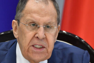 tactica noua serghei lavrov anunta ca volodimir zelenski nu are legitimitate pentru a semna un acord de pace 68ab6a9548d5c