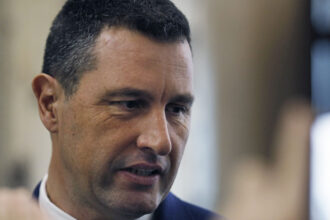 tanczos barna ministerul mediului mai are 2 miliarde de euro disponibile prin pnrr 17 miliarde s au dus pe apa sambetei 6895d4933cebc