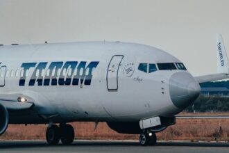 tarom oferta speciala cu bilete la pret redus foto 68a63ef4b22f0