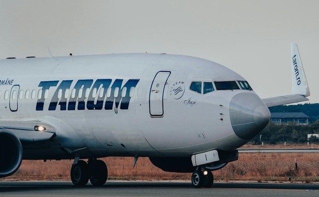 TAROM lansează o ofertă tentantă: bilete la prețuri reduse! 1 tarom oferta speciala cu bilete la pret redus foto 68a63ef4b22f0