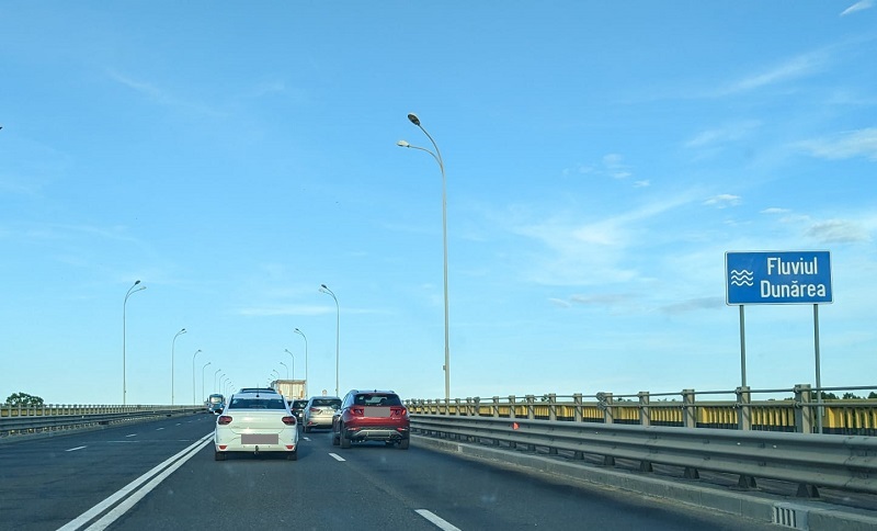 Tarife majorate pentru traversarea podurilor de pe Dunăre către litoral. Guvernul lansează propuneri pentru impozite rutiere noi. 1 taxe mai mari pentru trecerea podurilor peste dunare catre mare guvernul propune noi tarife pentru drumuri 68a8c6fa1a9ac
