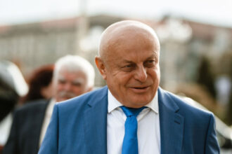 teodor tigan directorul romsilva care a luat 100 000 euro prima de pensionare ar putea fi anchetat de dna 689b369060ba6
