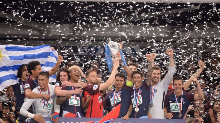 Lovitura de teatru! După 14 trofee cu PSG, face pasul către marea rivală! 1 tradare de zile mari a castigat 14 trofee cu psg si acum semneaza cu rivala 689edcea6efc3
