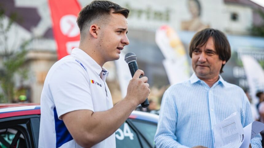 „Premiul „Mihai Leu – Esența Campionului”, onorând pentru prima dată un tânăr pilot de 17 ani din Timișoara” 1 trofeul mihai leu spirit de campion acordat pentru prima data unui pilot de doar 17 ani din timisoara 6899e6a64190d