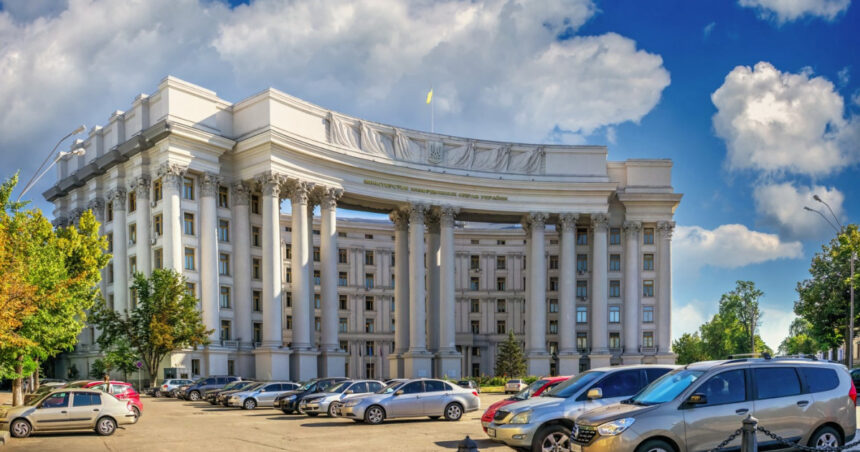 Ucraina trage un semnal de alarmă: Rusia intenționează să modifice harta Europei, similar cu Pactul Ribbentrop-Molotov din 1939. 1 ucraina avertizeaza ca rusia vrea redesenarea granitele europene asa cum a facut in pactul ribbentrop molotov din 1939 68ab1d61d4ef6