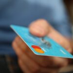 Noutăți de ultimă oră: Companiile recent înființate au la dispoziție 30 de zile pentru a-și deschide cont bancar. Toți comercianții vor fi obligați să accepte plăți cu cardul, iar băncile se vor ocupa de instalarea POS-urilor în termen de 30 de zile de la cerere. 3 ultima ora firmele nou infiintate vor trebui sa isi deschida cont la banca in termen de 30 de zile toti comerciantii vor accepta plata cu cardul bancile vor monta pos uri in maxim 30 de zile de la s 689dfde817115