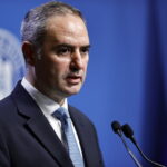 ÎN DIRECT: Executivul va impune pedepse pentru cesionarea necorespunzătoare a cotelor sociale în cadrul SRL-urilor 3 ultima ora guvernul va sanctiona penal anumite cesionari de partil sociale la un srl 689c74155c72c