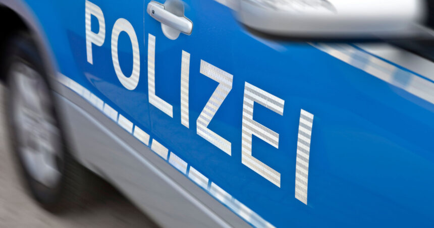 Un cetățean american reținut în Germania pentru activități de spionaj. Ce informații intenționa să transmită? 1 un american a fost arestat in germania pentru spionaj cui voia acesta sa trimita datele 68ac4ba8a48d8