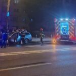 Flăcări pe Aurel Vlaicu: Un automobil în flăcări în Constanța 2 un autoturism a luat foc pe bulevardul aurel vlaicu din constanta 68925d254280a