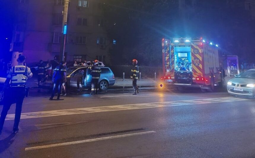 Flăcări pe Aurel Vlaicu: Un automobil în flăcări în Constanța 1 un autoturism a luat foc pe bulevardul aurel vlaicu din constanta 68925d254280a