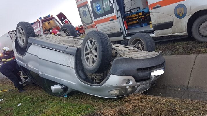 Accident pe DN22A: Un automobil cu patru pasageri s-a răsturnat în apropierea localității Sibioara 1 un autoturism in care se aflau 4 persoane s a rasturnat pe dn22a in apropiere de sibioara 68a19480511c8