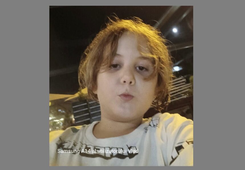 Mobilizare de urgență în Năvodari: Un copil de șapte ani, dispărut după o plimbare cu trotineta, își așteaptă familia! Contactați 112 dacă aveți informații! 1 un baiat de sapte ani din navodari cautat cu disperare de familie dupa ce a plecat sa se plimbe cu trotineta si nu s a mai intors sunati la 112 daca il vedeti 68a0ba7d46649