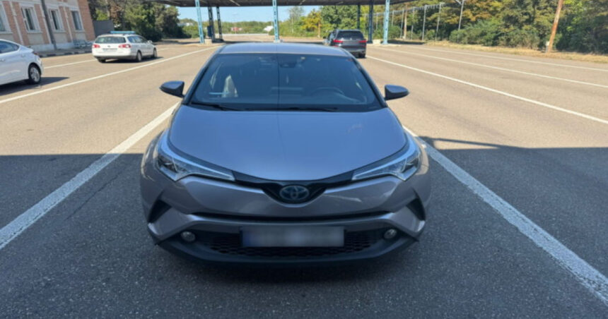 Un bărbat a încercat să pătrundă în România la volanul unei mașini de 17.500 de euro, dar a fost lăsat fără mijlocul de transport. 1 un barbat a vrut sa intre in romania cu o masina de 17 500 de euro dar a ramas fara ea 68a431a04b844