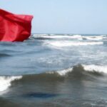 Tragedie pe litoral: un bărbat din București și-a pierdut viața în apele mării, la Jupiter 3 un barbat din bucuresti a murit inecat in mare in statiunea jupiter 68908d4f6e2cd