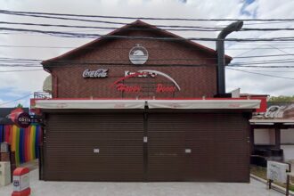 un complex situat in zona centrala din vama veche isi cauta un nou proprietar pensiunea poate fi cumparata cu 12 milioane de euro 68a6983019717