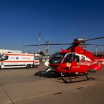 Trei victime, printre care un adolescent, transportate de urgență la București și Timișoara după o explozie în județul Bacău 3 un minor si doi adulti raniti in explozia din judetul bacau transferati la bucuresti si timisoara cu aeronave igav 689cf776a10b4