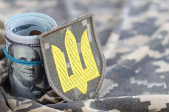 un oficial al ministerului apararii din ucraina este acuzat ca a acceptat mita in valoare de 13 milioane de dolari 689c3dcee8ecd